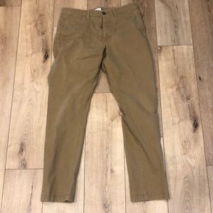 32 x 32 Goodfellow chino pants